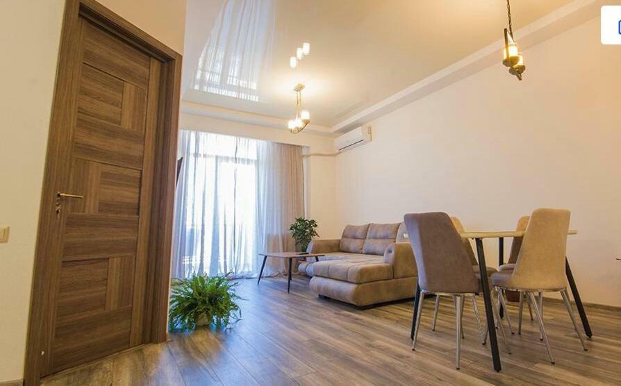 Tikas Home Апартаменты Tbiliszi Kültér fotó